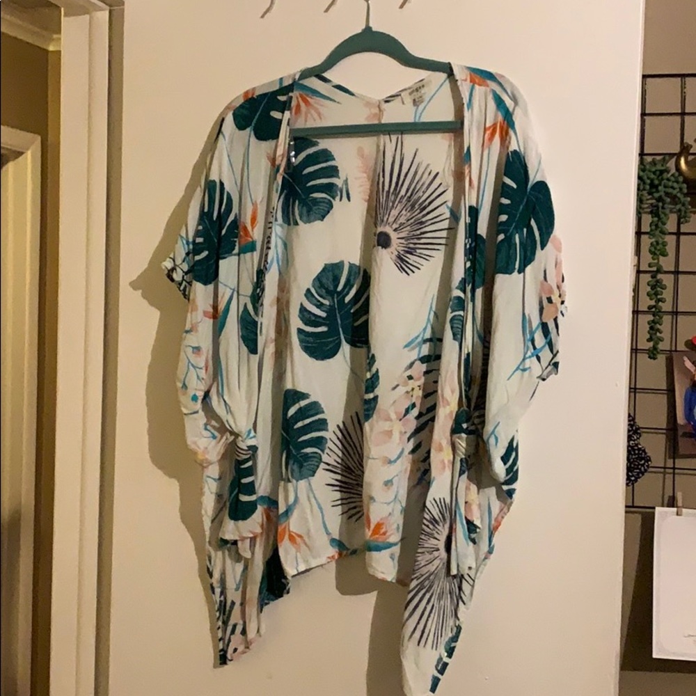 Leaf kimono